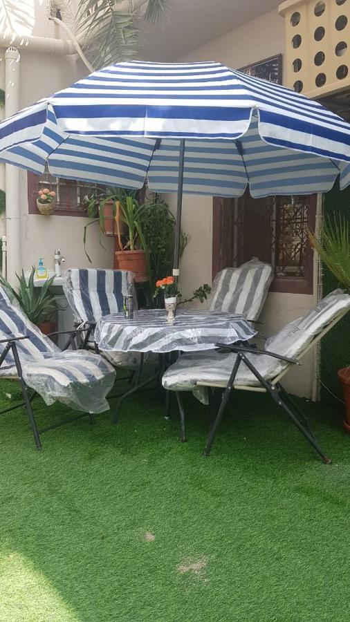 ניזווא Al Naaman Bin Al Munther Villa Guest House מראה חיצוני תמונה