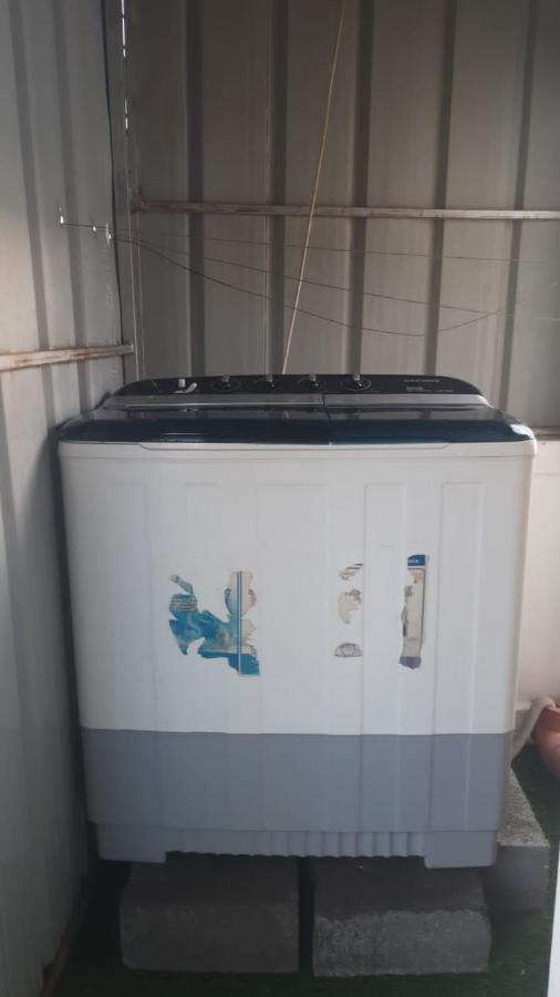 ניזווא Al Naaman Bin Al Munther Villa Guest House מראה חיצוני תמונה
