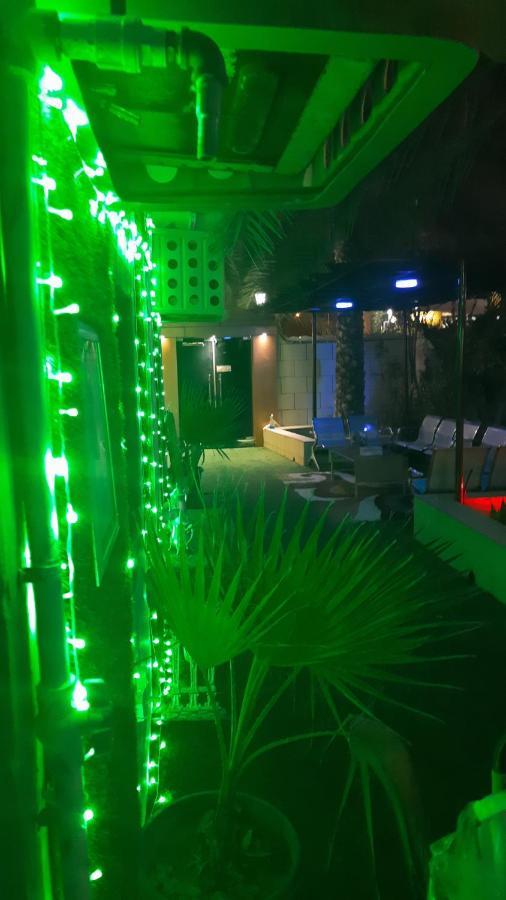 ניזווא Al Naaman Bin Al Munther Villa Guest House מראה חיצוני תמונה